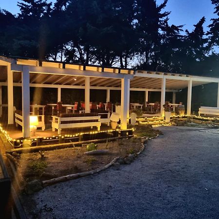 Is Benas Country Lodge San Vero Milis Esterno foto