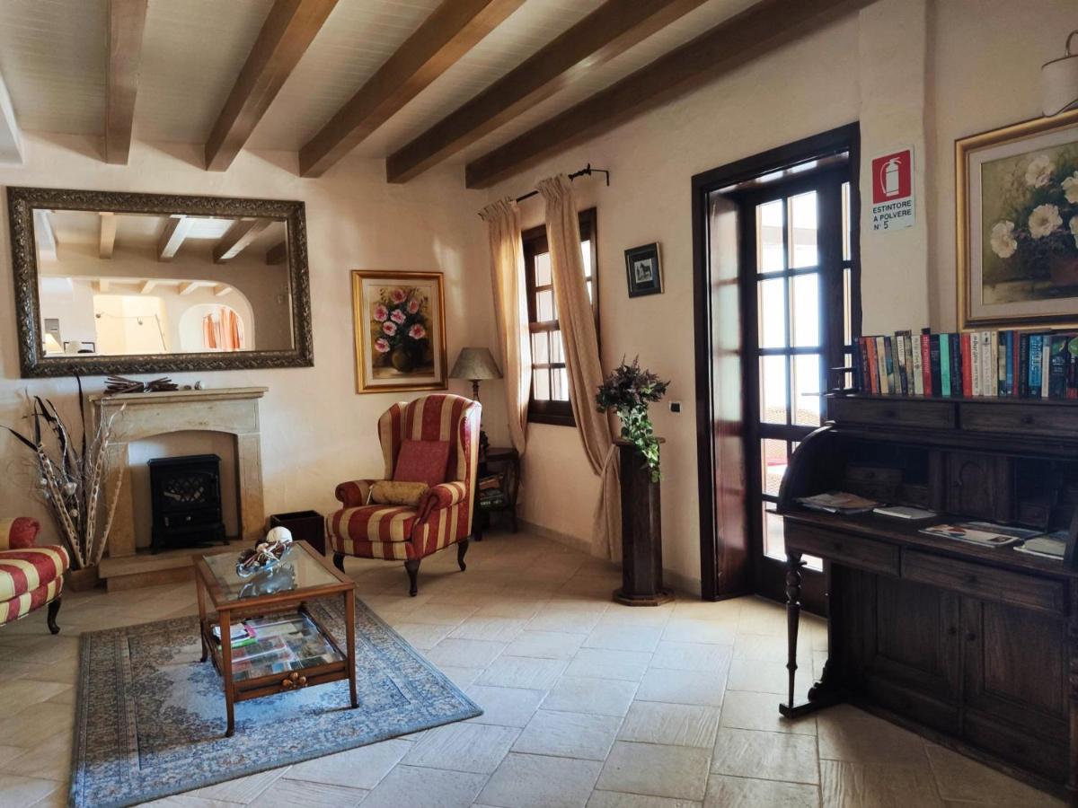 Is Benas Country Lodge San Vero Milis Esterno foto