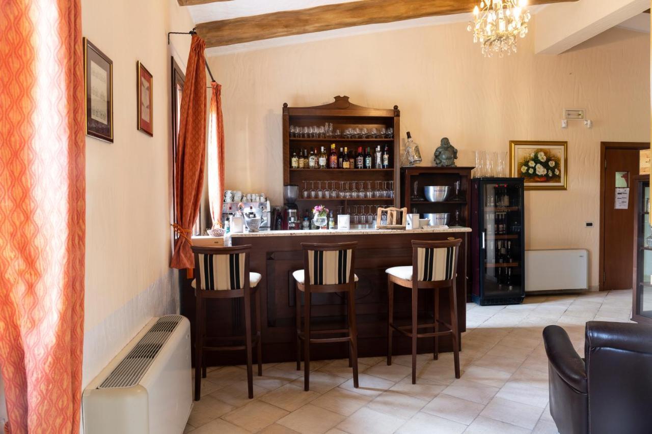 Is Benas Country Lodge San Vero Milis Esterno foto
