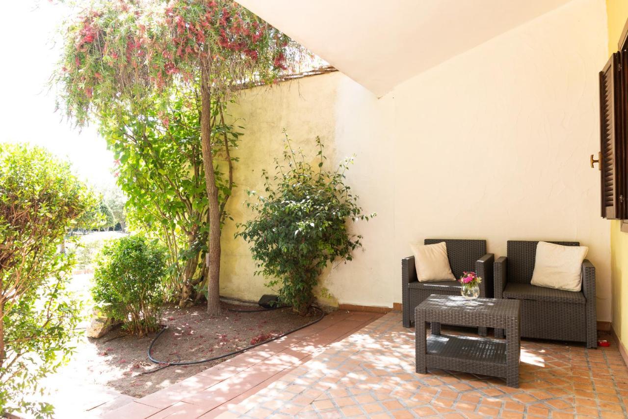Is Benas Country Lodge San Vero Milis Esterno foto