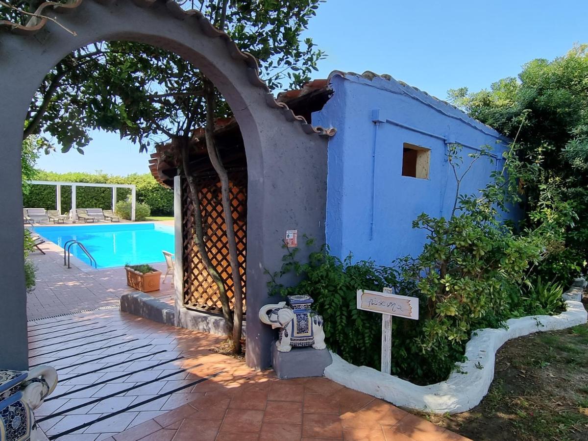 Is Benas Country Lodge San Vero Milis Esterno foto