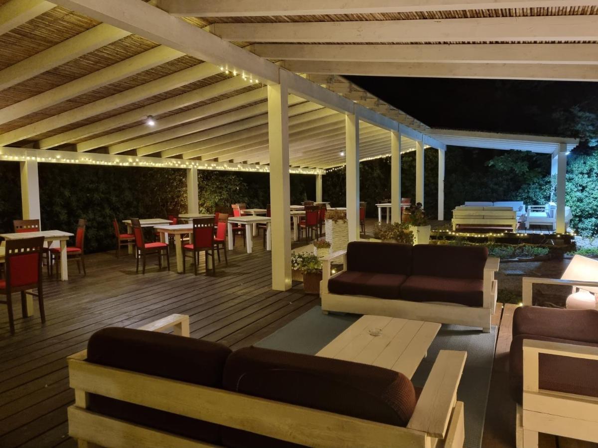 Is Benas Country Lodge San Vero Milis Esterno foto