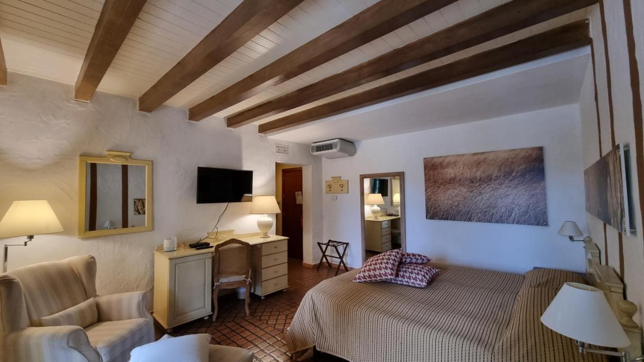 Is Benas Country Lodge San Vero Milis Esterno foto