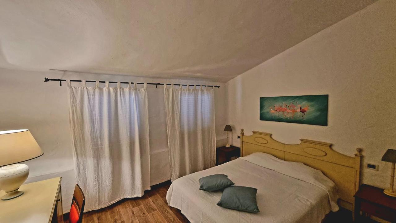 Is Benas Country Lodge San Vero Milis Esterno foto